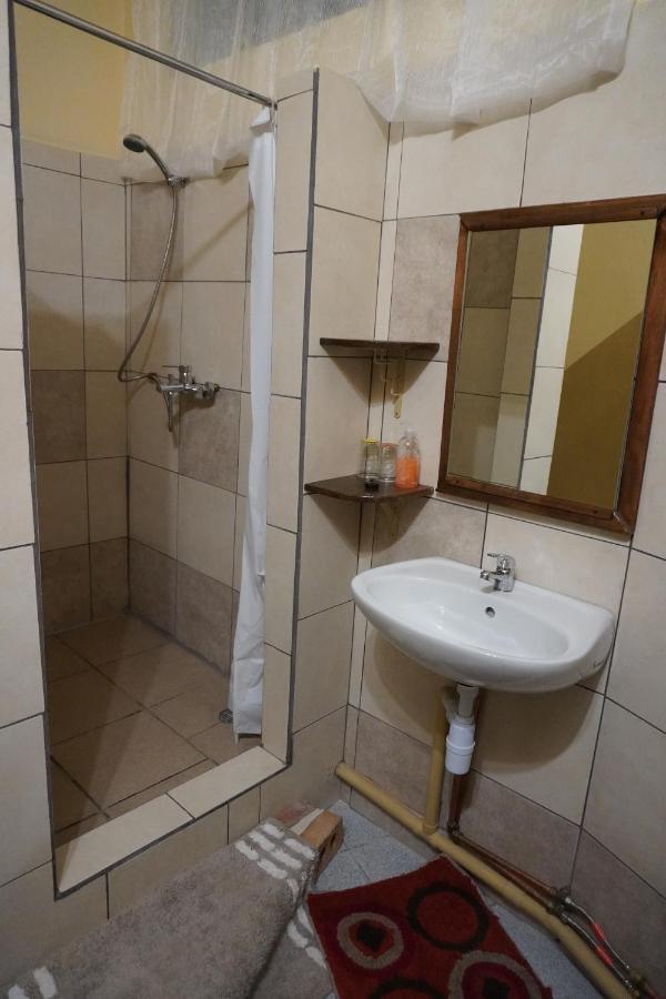 Okahandja Guesthouse Ngoại thất bức ảnh
