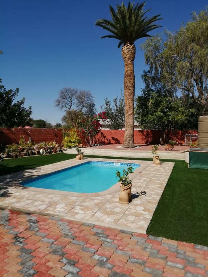 Okahandja Guesthouse Ngoại thất bức ảnh